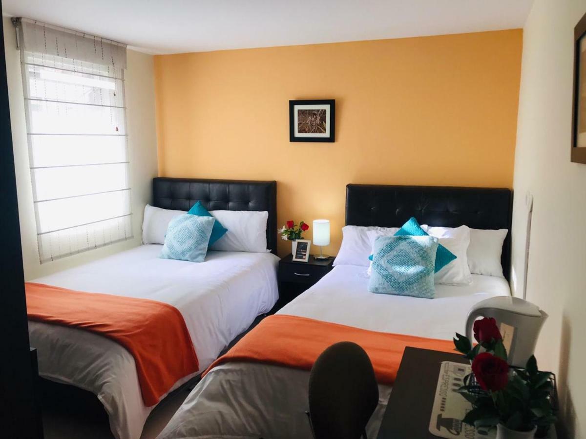 Casa Prada Bed & Breakfast Bogota Exterior photo